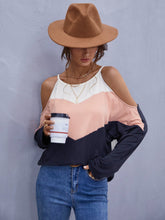 Cold Shoulder Colorblock Tee Sai Feel